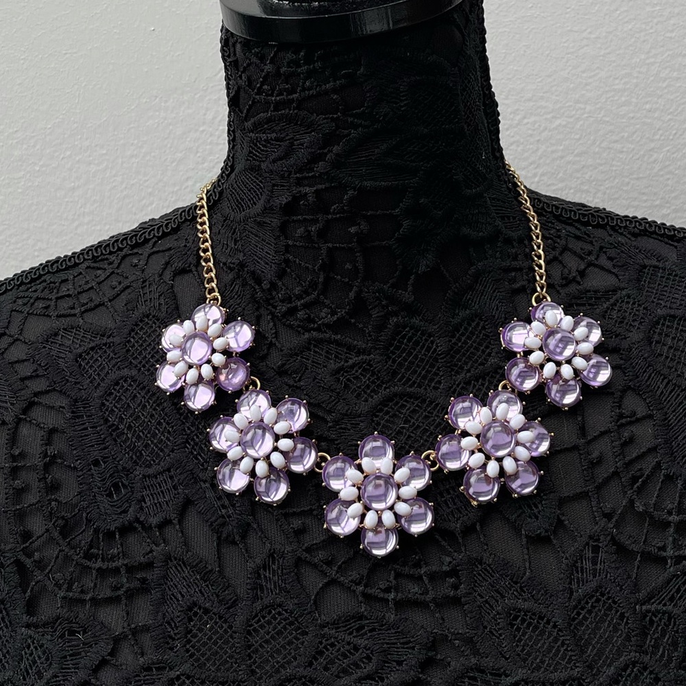 3D purple flower statement necklace